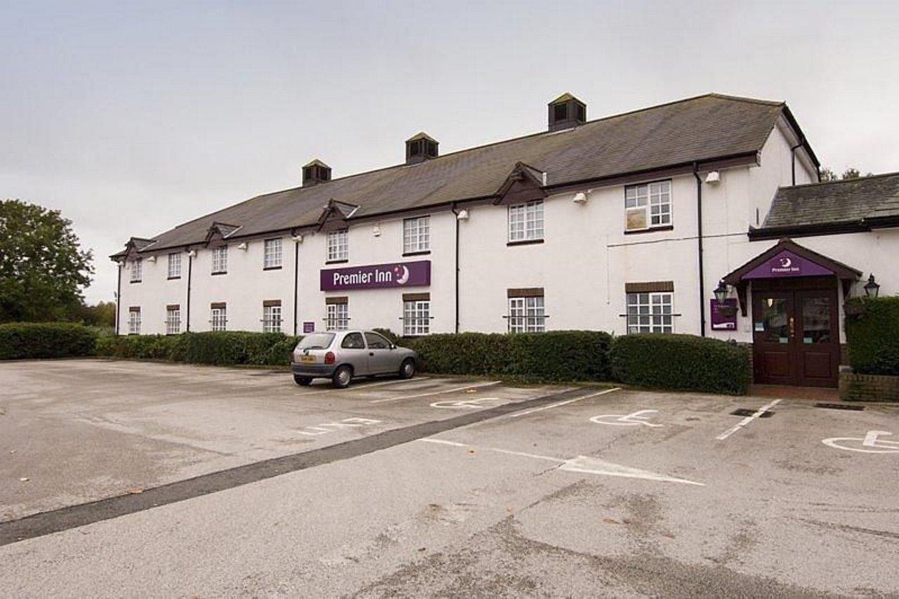 Premier Inn Premier Inn Wirral Greasby Zewnętrze zdjęcie