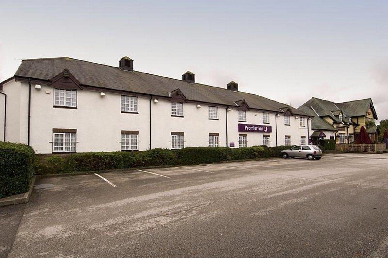 Premier Inn Premier Inn Wirral Greasby Zewnętrze zdjęcie
