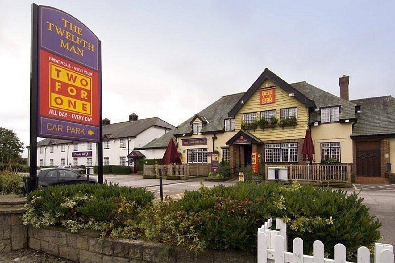 Premier Inn Premier Inn Wirral Greasby Zewnętrze zdjęcie